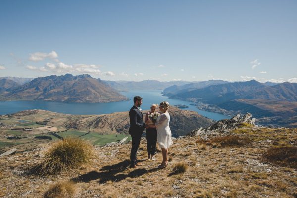 queenstown-celebrant-charlotte-winkel-wedding